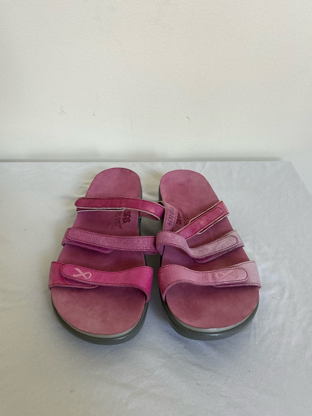 SAS Slide Sandal Breast Cancer Awareness Glittery Pink Sz 10M